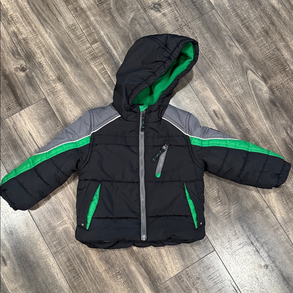 Boys black and green puffer jacket size 2/3